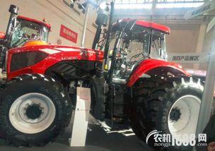 國產(chǎn)大馬拖拉機(jī)視頻,強(qiáng)勁動(dòng)力，引領(lǐng)農(nóng)業(yè)現(xiàn)代化新篇章