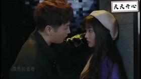 國產(chǎn)成人情侶免費(fèi)視頻